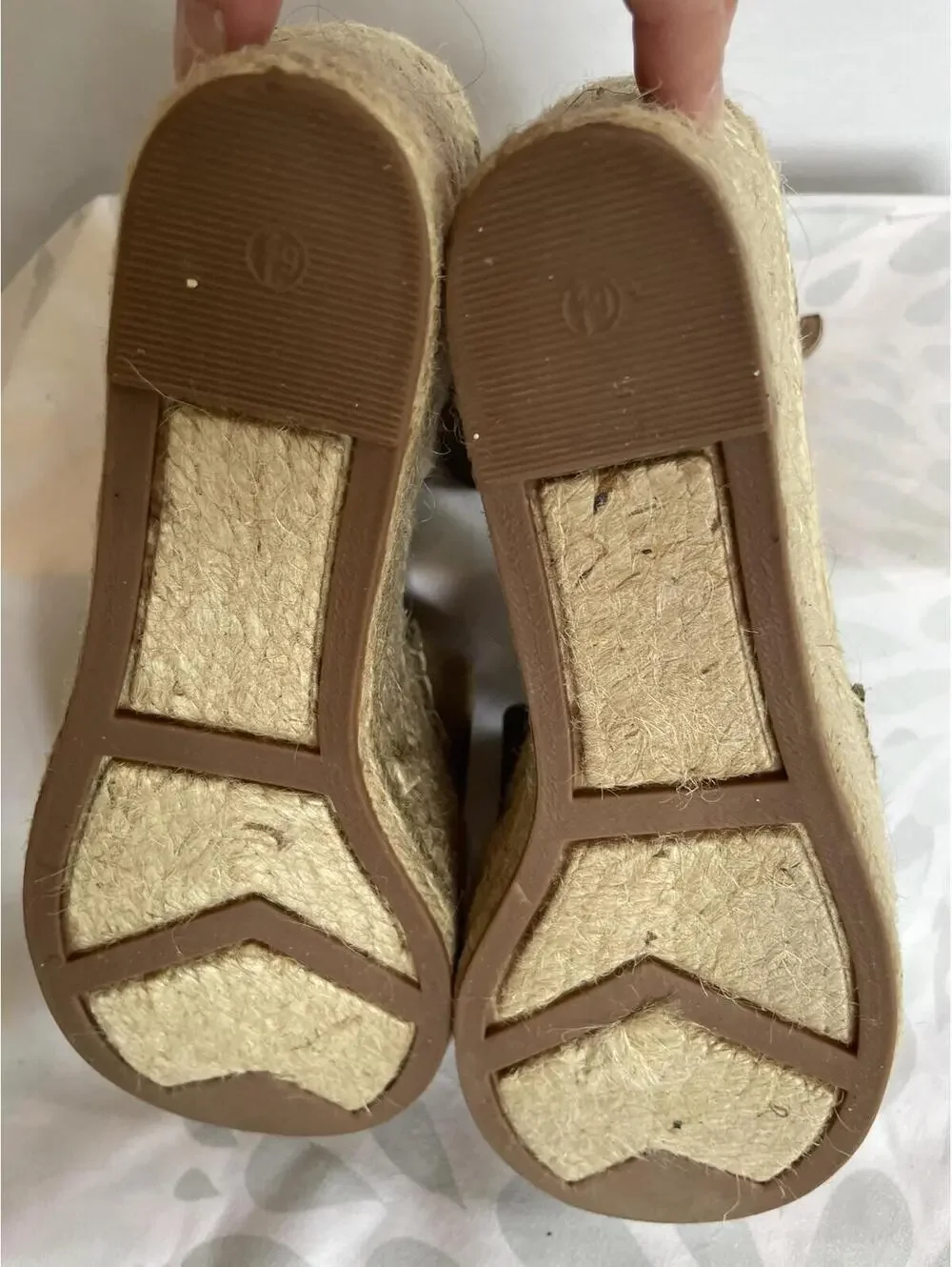 Marc Fisher Mlalida Suede Espadrille Wedge Sandal Olive Green US 6.5 Peep Toe